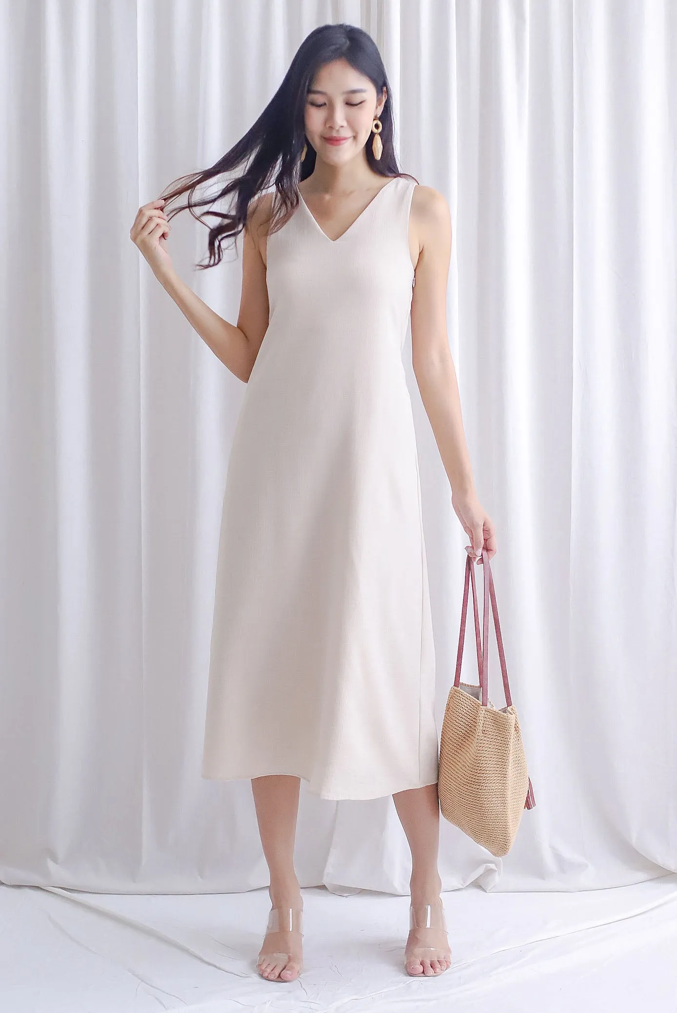 Fern Sleeveless Cut Out Back Maxi Dress In Ecru