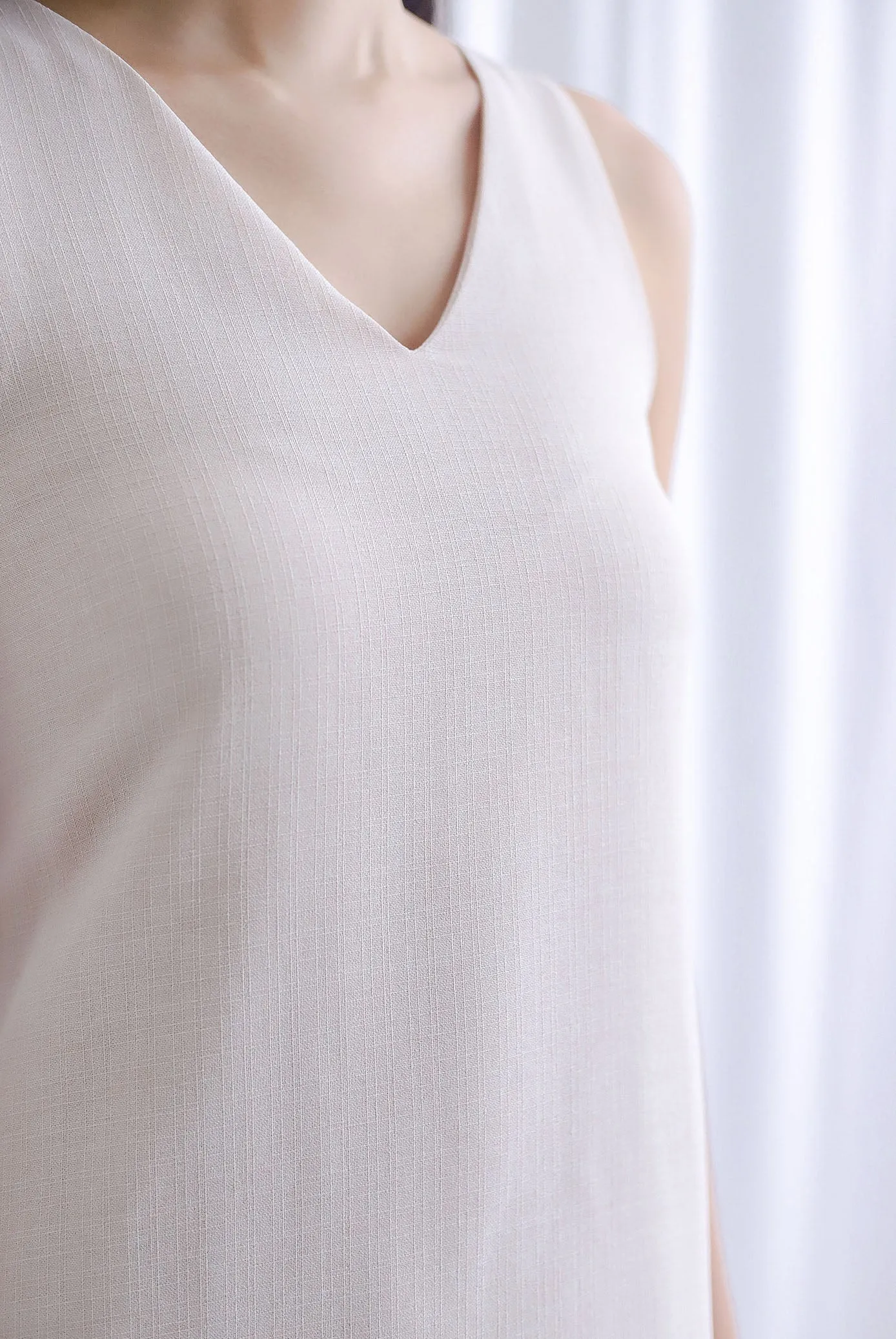 Fern Sleeveless Cut Out Back Maxi Dress In Ecru