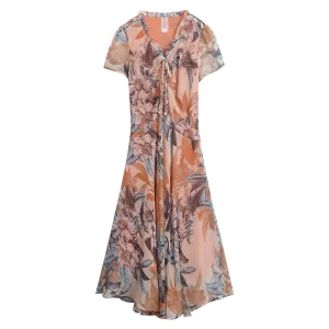 Flatter Your Figure in This Chic Floral Print Dress
