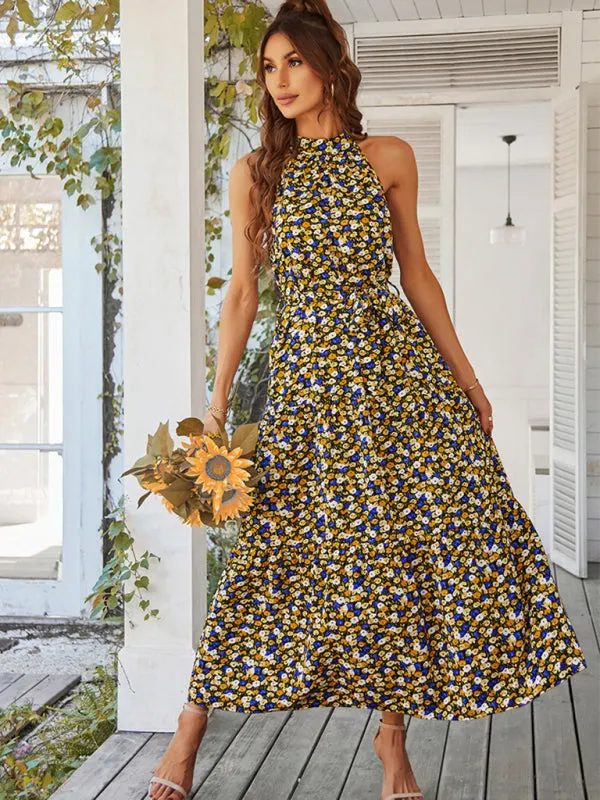 Floral Print Maxi Dress with Halter Neckline and Tiered Skirt