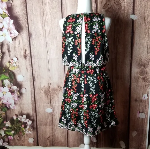 Gianni Bini  Tobie floral embroidered dres…