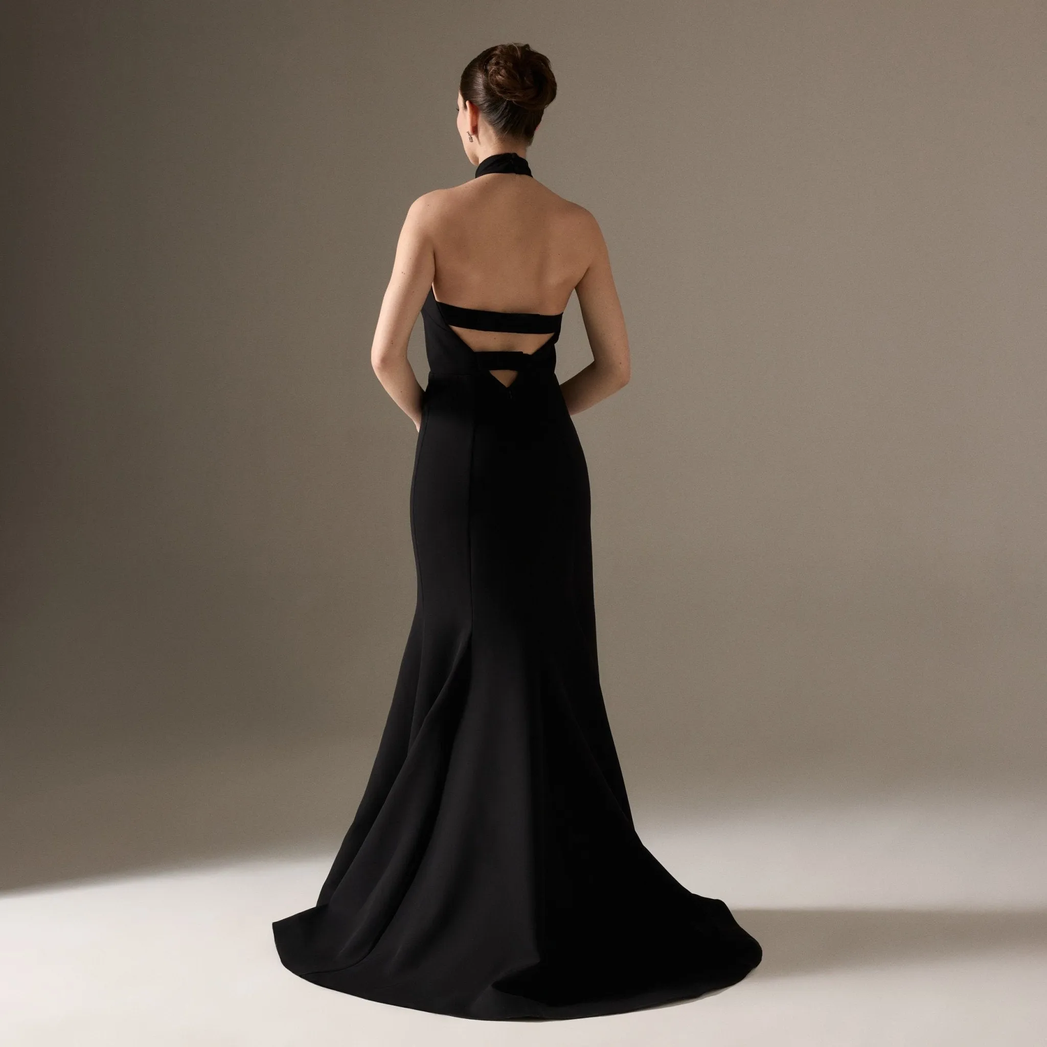 Halter Neck Crepe Mermaid Dress
