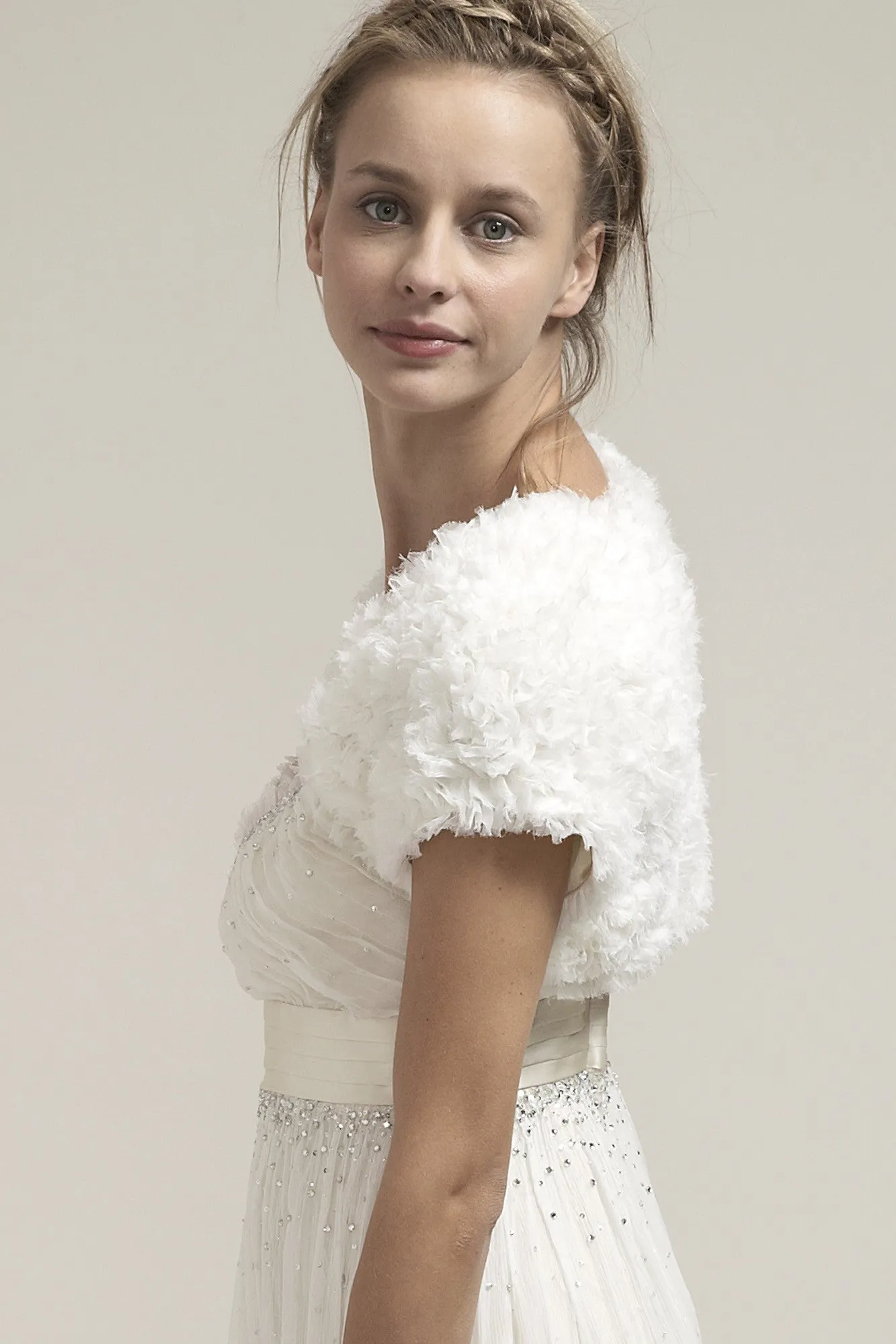 *HB2029 Bolero