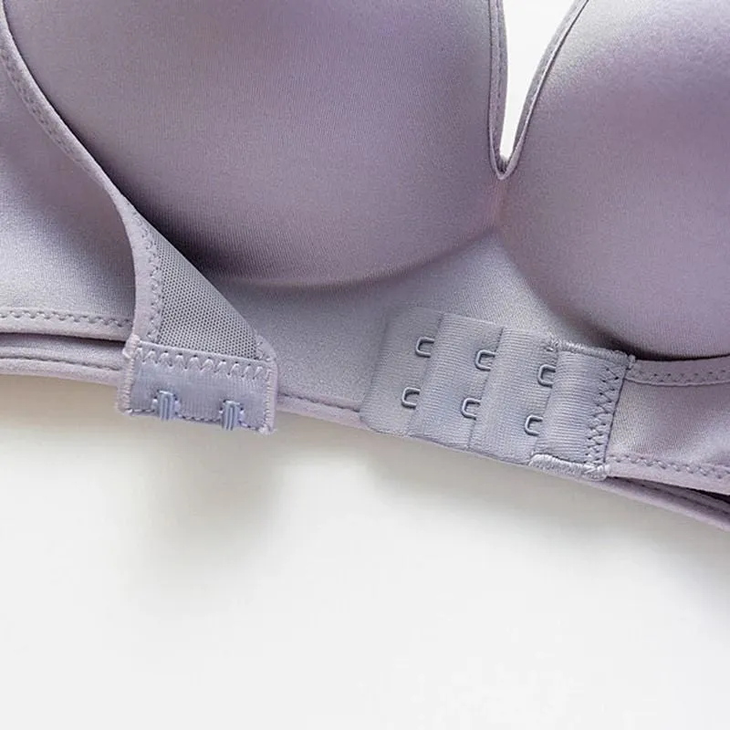 INVISIBLE STRAPLESS SUPER PUSH UP BRA ??HOT SALE 50%??