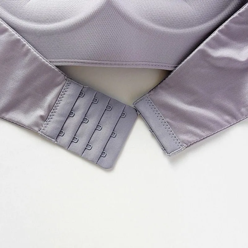 INVISIBLE STRAPLESS SUPER PUSH UP BRA ??HOT SALE 50%??