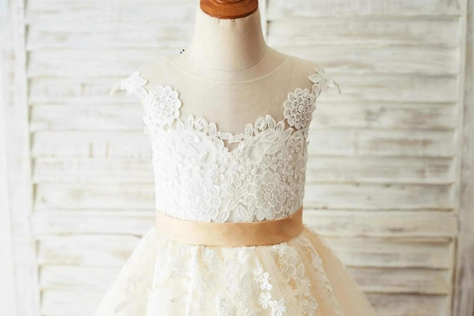 Ivory Lace Champagne/Pink Tulle V Back Wedding Party Flower Girl Dress