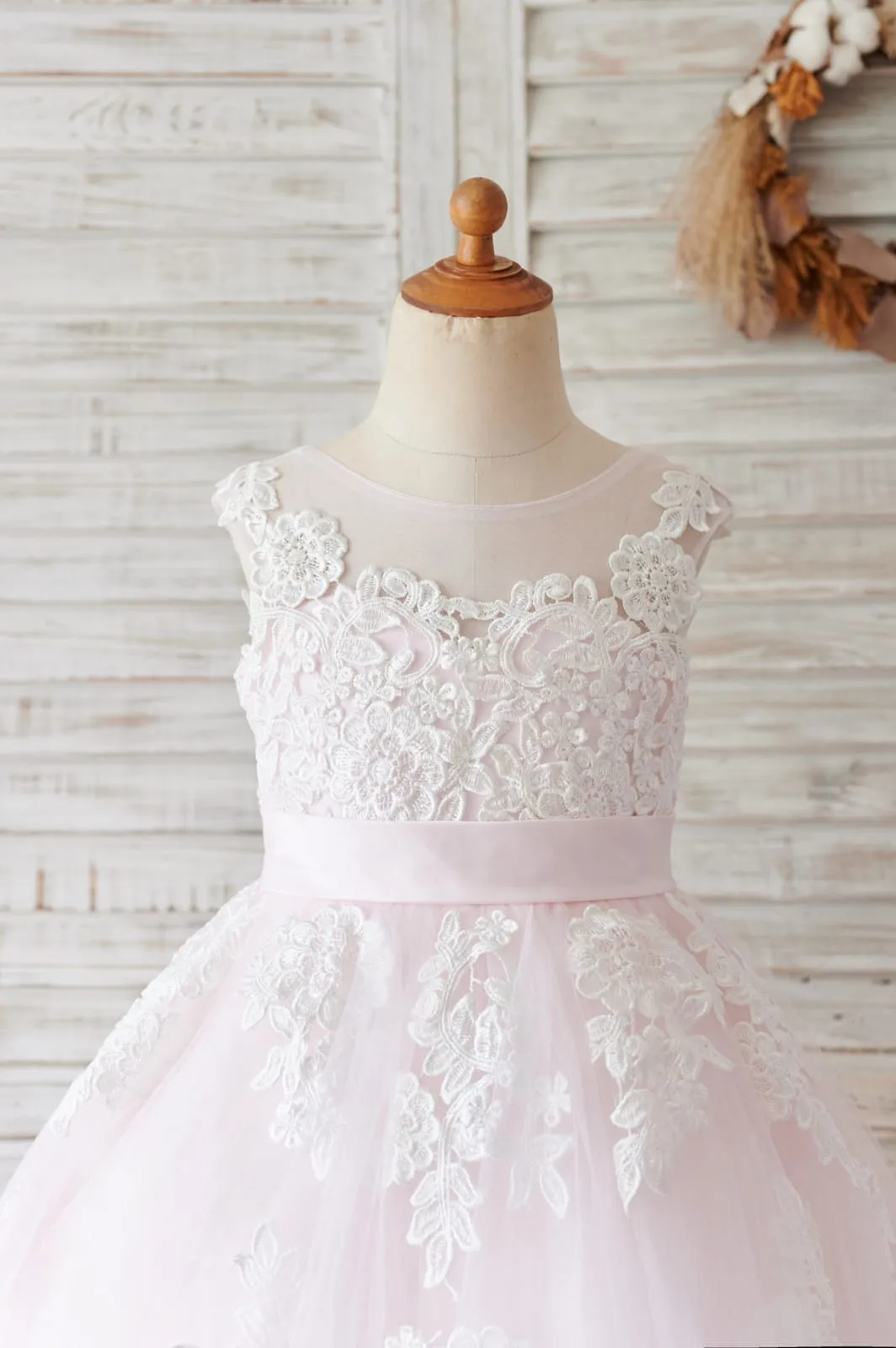 Ivory Lace Champagne/Pink Tulle V Back Wedding Party Flower Girl Dress