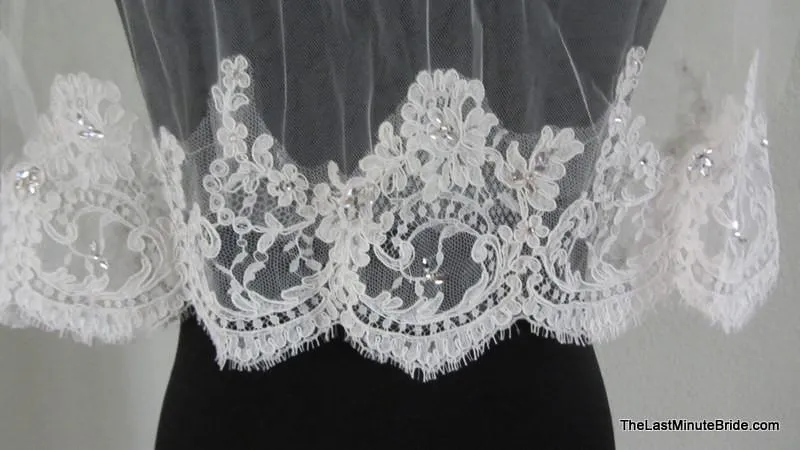 Jennifer Leigh Couture Bridal Veil Style: Jaime Christine