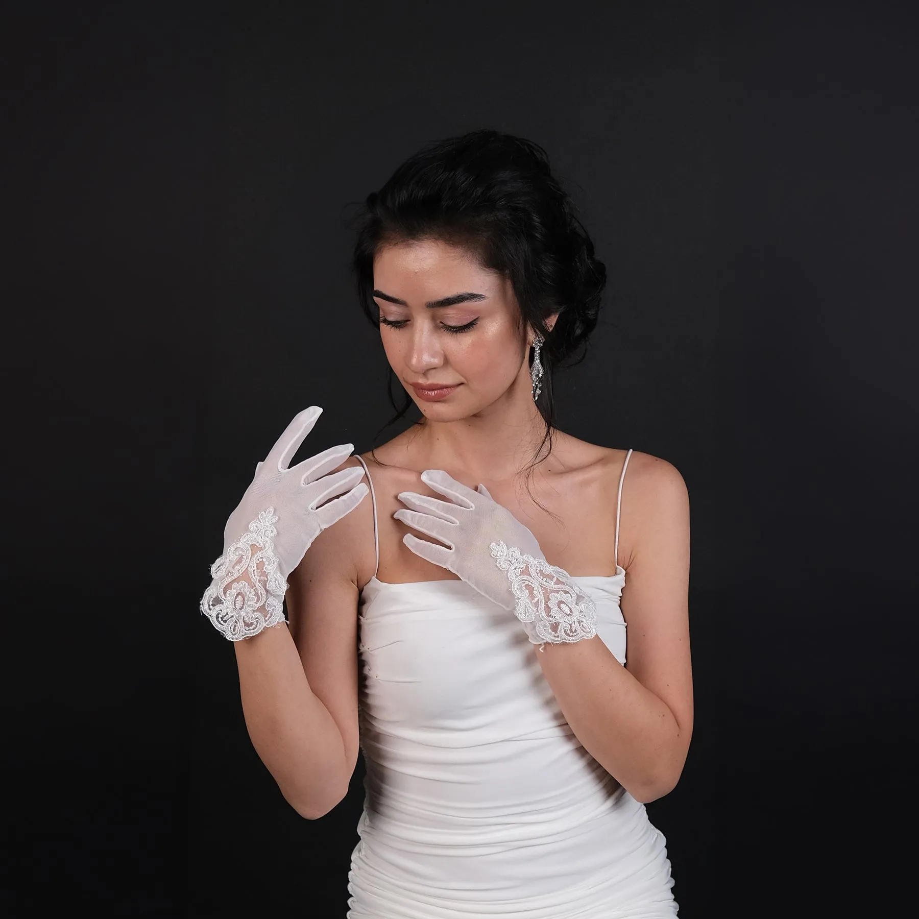 Lace Short Bridal Gloves Bridal Gloves For Wedding Lace Embroidered Tulle Bridal Costume Gloves