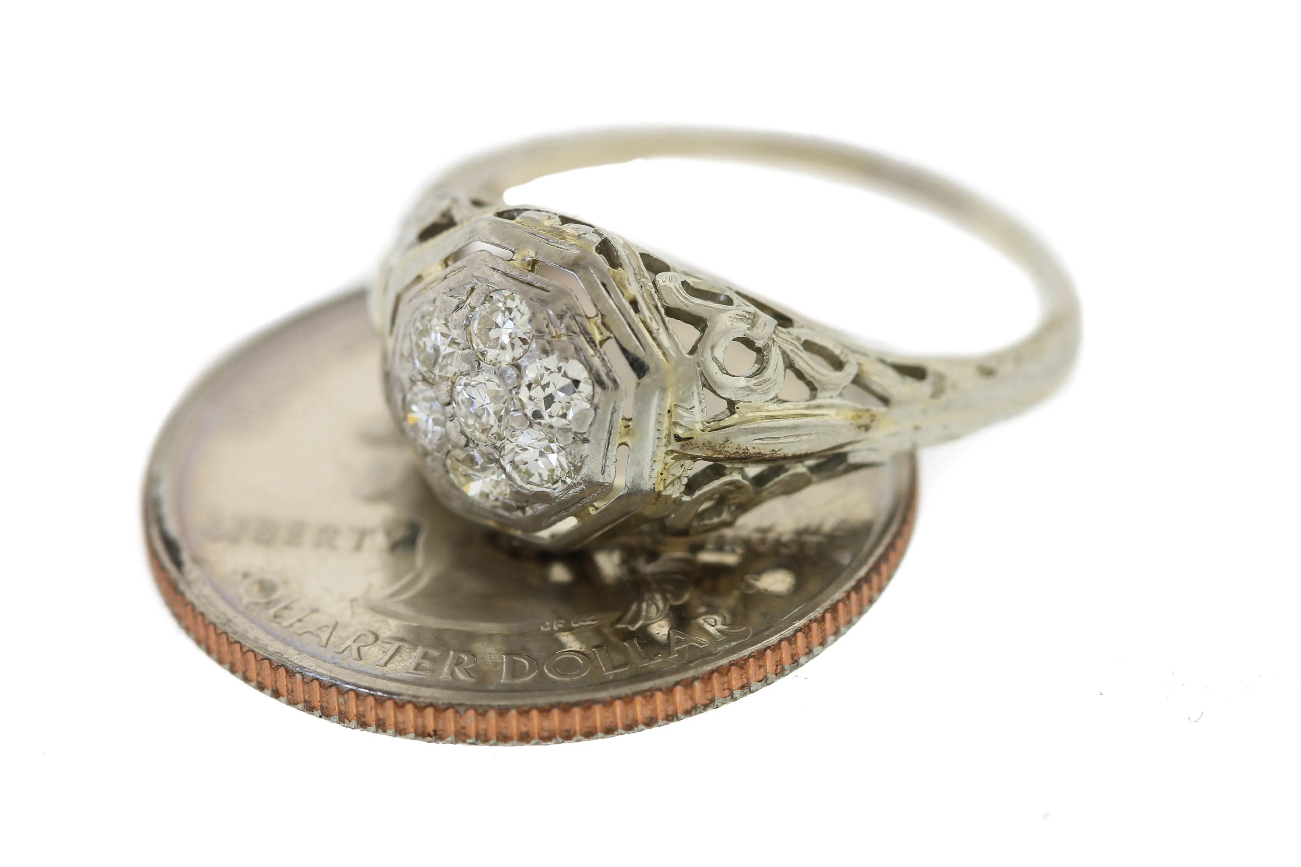 Ladies Antique Art Deco Estate 14K White Gold 0.21ctw Diamond Engagement Ring