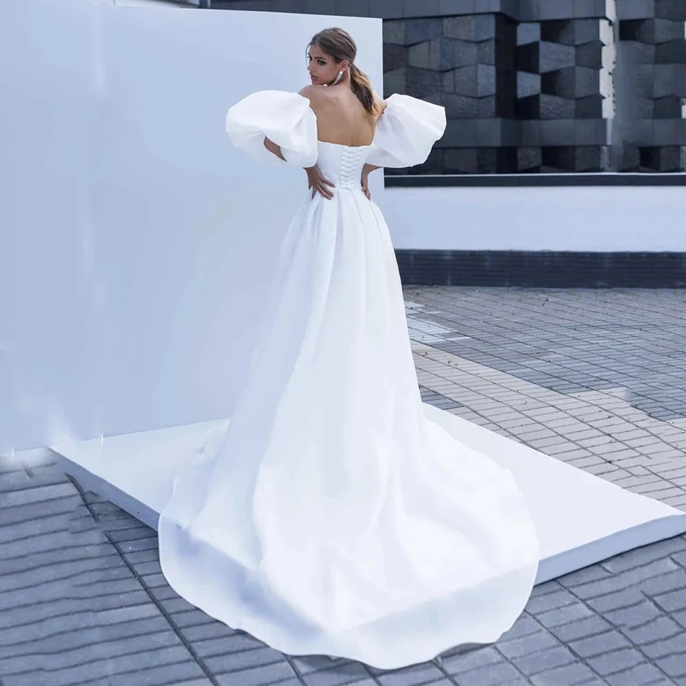 Luxe Satin Sweetheart Strapless Minimalist Bridal Gowns Customized Drop Ship Simple High Split Removable Sleeves Wedding Dress