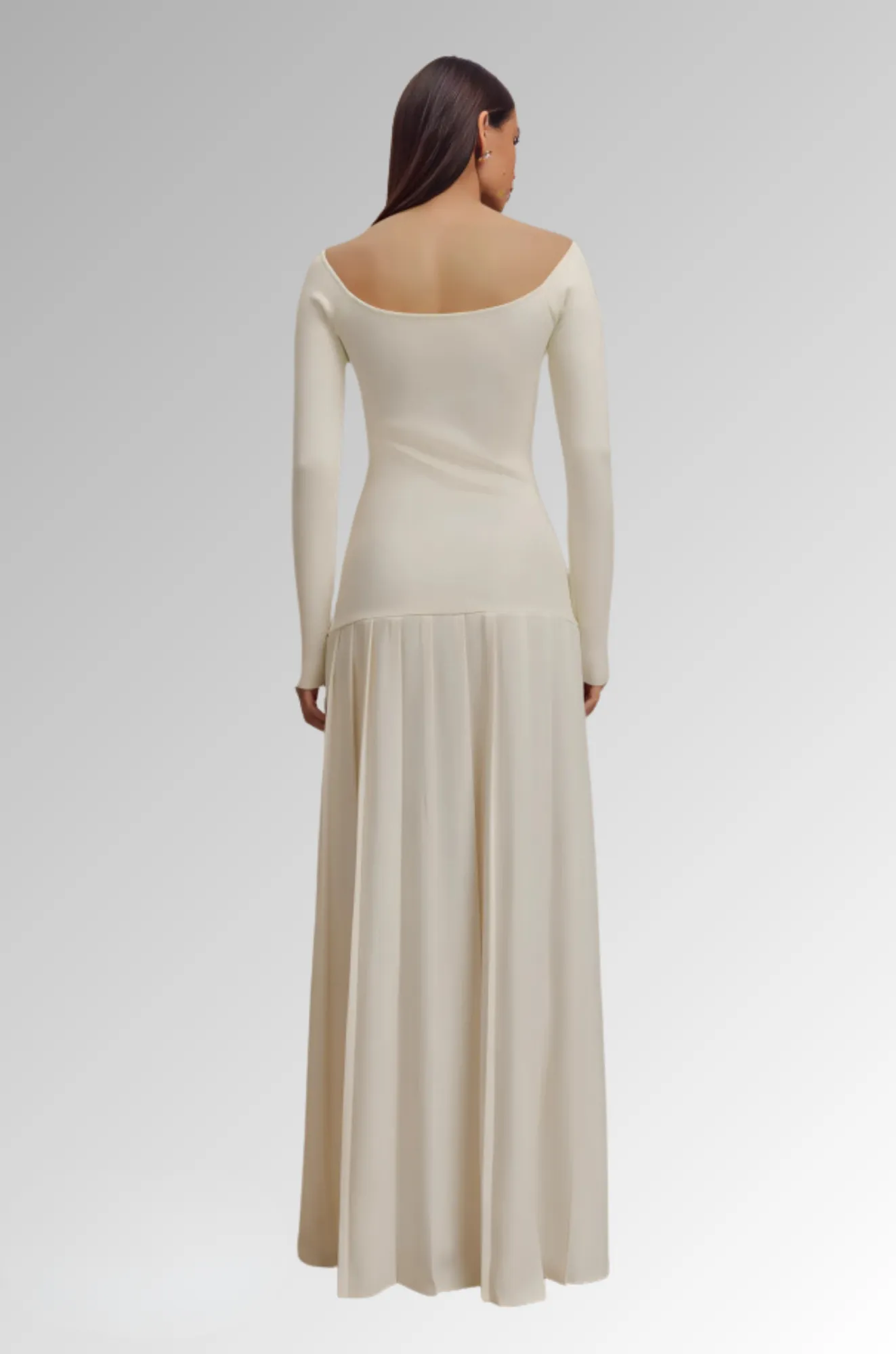 Mabel Dress - Off-Shoulder Maxi Dress for Woman