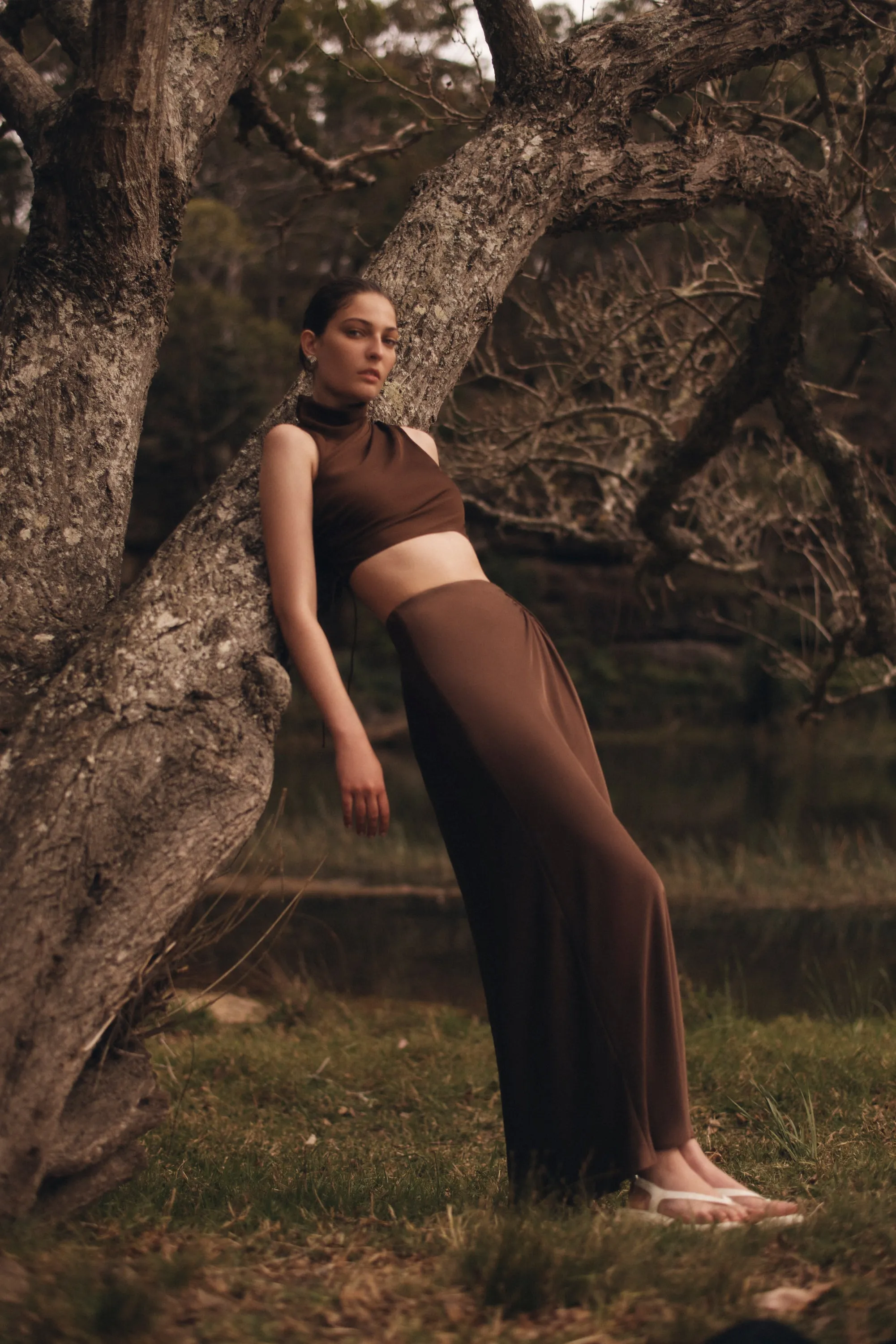 MELODY SATIN MIDI SKIRT
