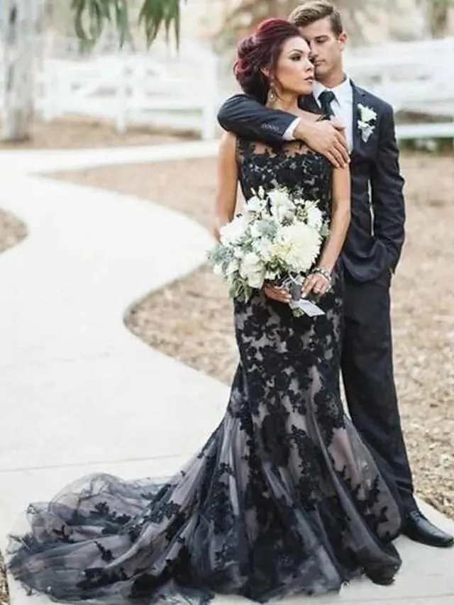 Mermaid Bateau Sleeveless Court Lace Tulle Black Wedding Dress