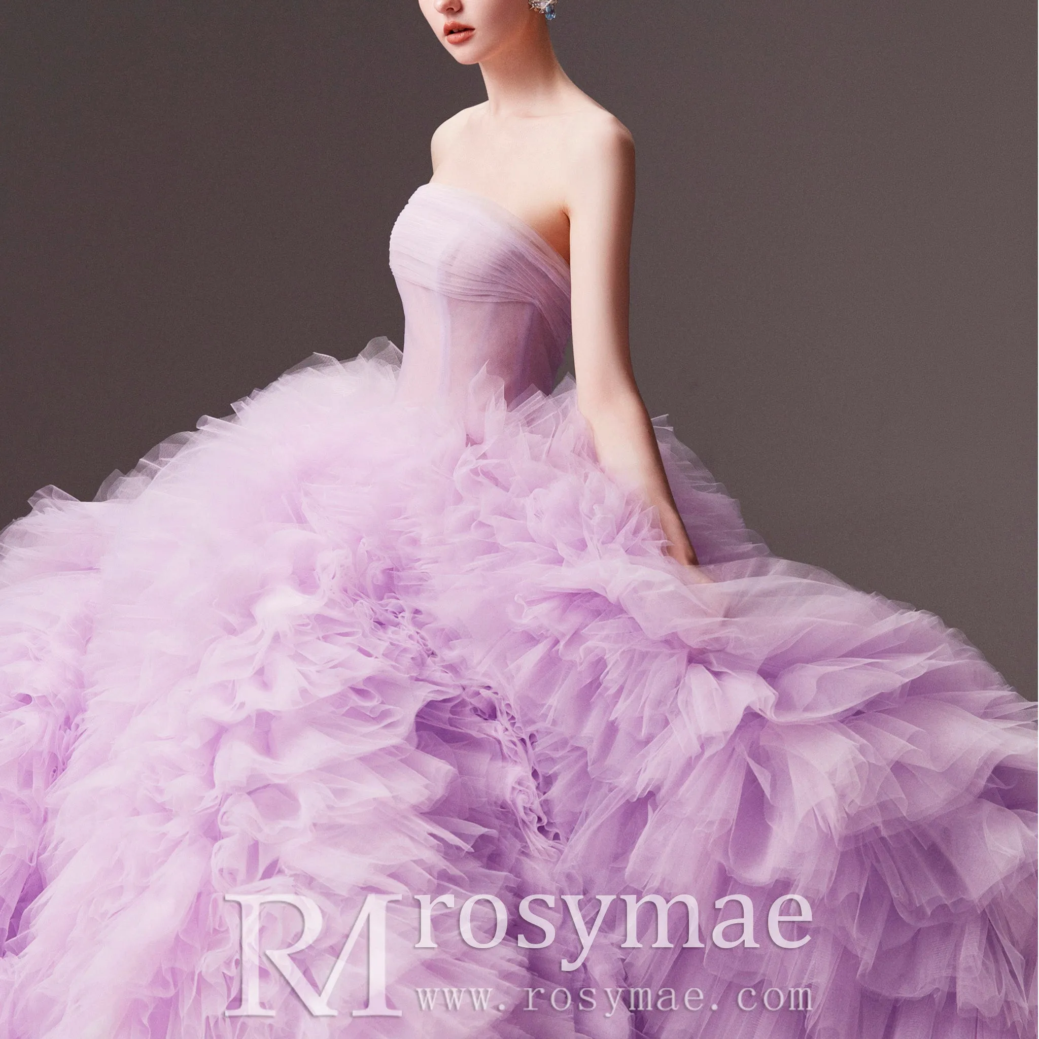 Modern Quinceanera Dress Puffy Ruffle Quince Dress & Gowns