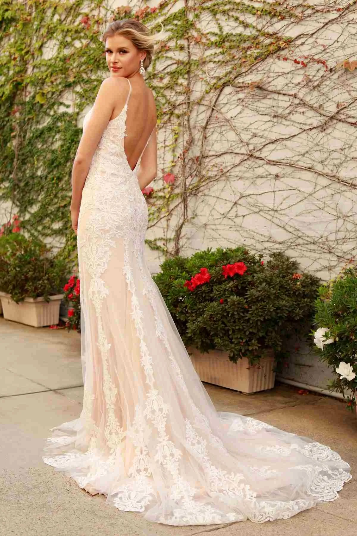 Nox Anabel H494 Spaghetti Strap V-Neckline Long Lace Wedding Gown