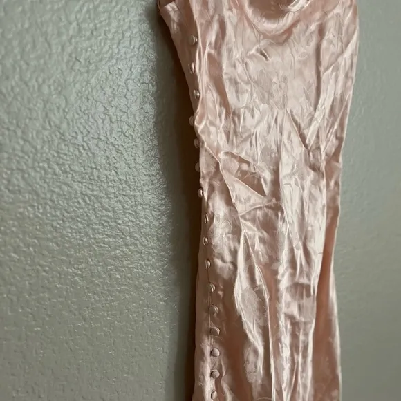 NWOT All About You Blush Pink Floral Jacquard Satin Midi Dress