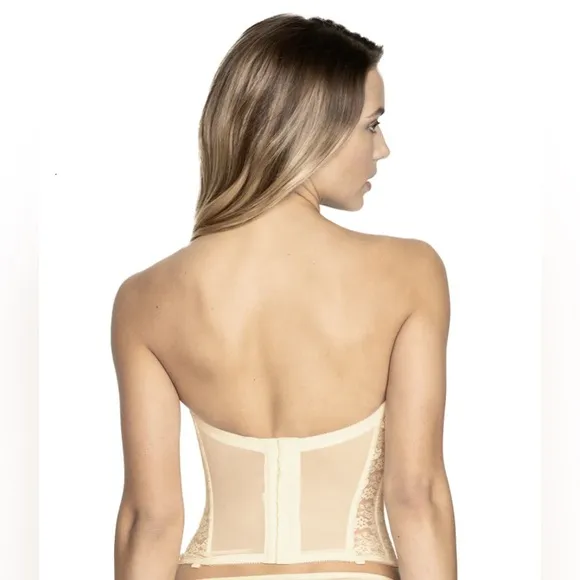 NWT Dominique Annabel Ivory Lace Corset Bra |Size 38A  / removable garter straps