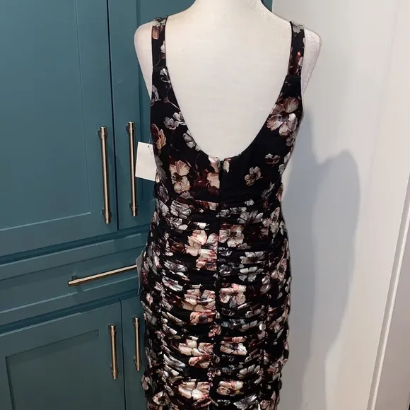 NWT Harlyn Floral Ruched Cocktail Dress in Black Floral