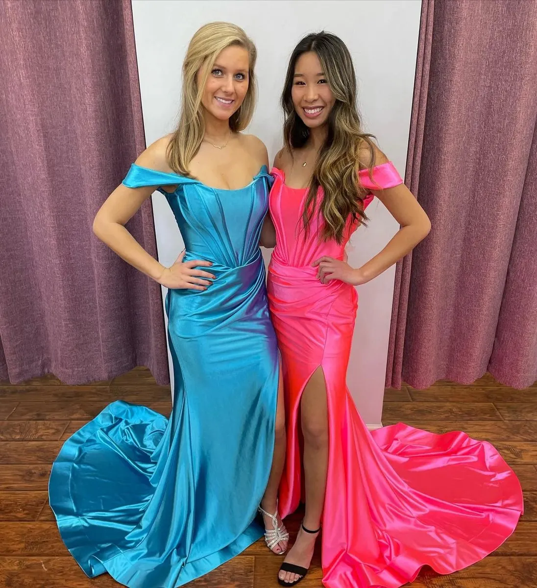 Off the Shoulder Prom Dresses with Train