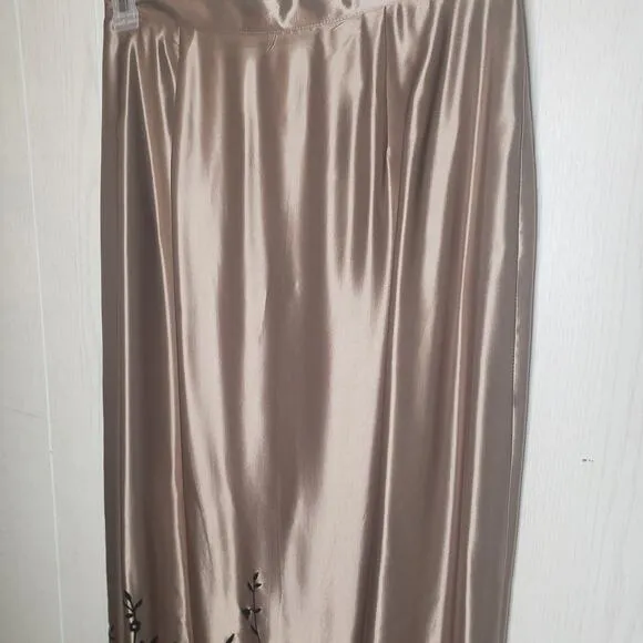Paul Harris Design vintage long satin embroidered skirt Sz Large