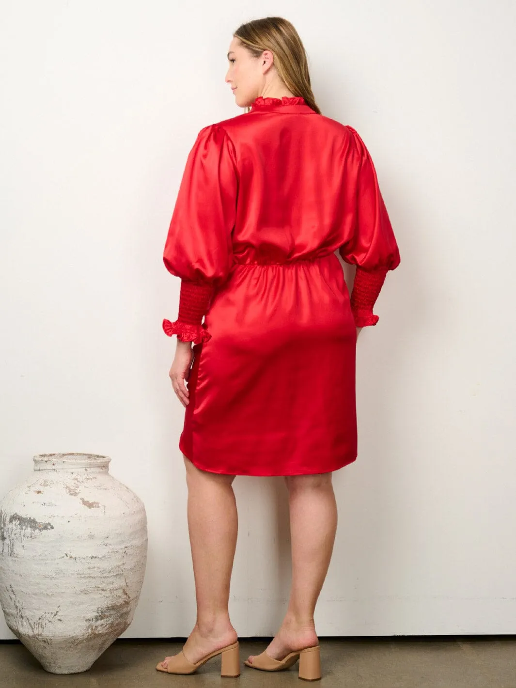 PLUS SIZE LONG SLEEVE V-NECK SURPLICE RUCHING FRONT MINI DRESS