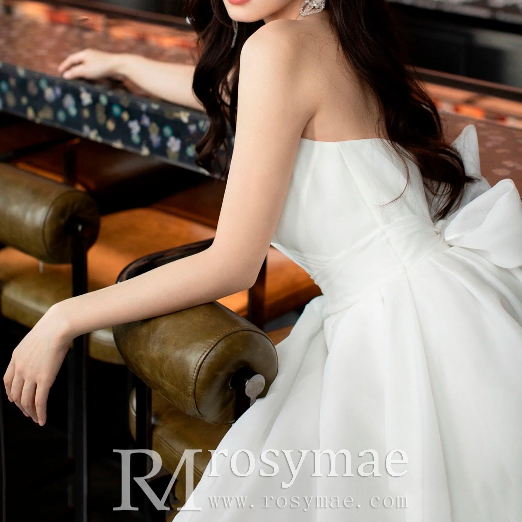 Princess A-line Wedding Dress with Detachable Puff Sleeves