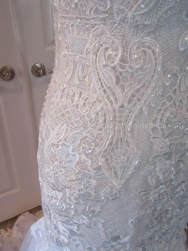 Private Collection Hannah 18047 size 8