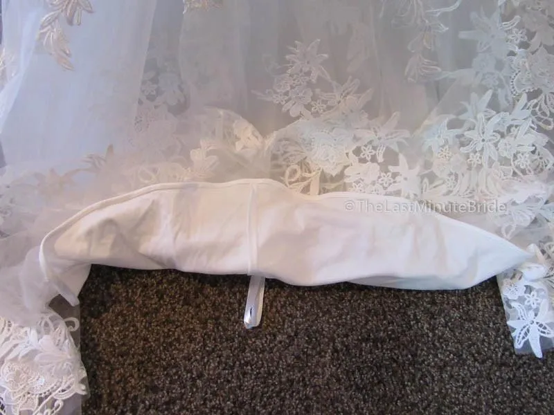 Private Collection Hannah 18047 size 8