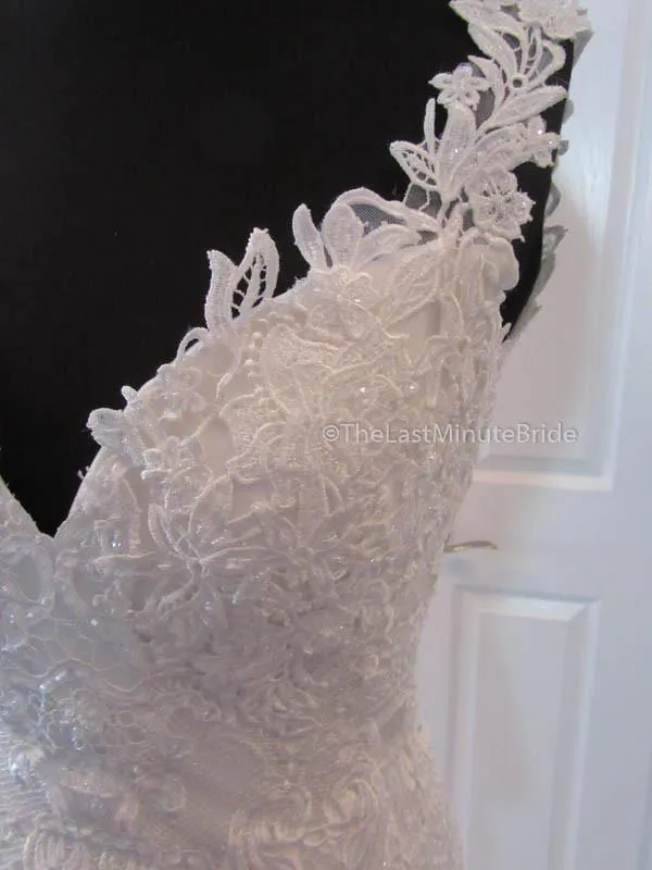 Private Collection Hannah 18047 size 8