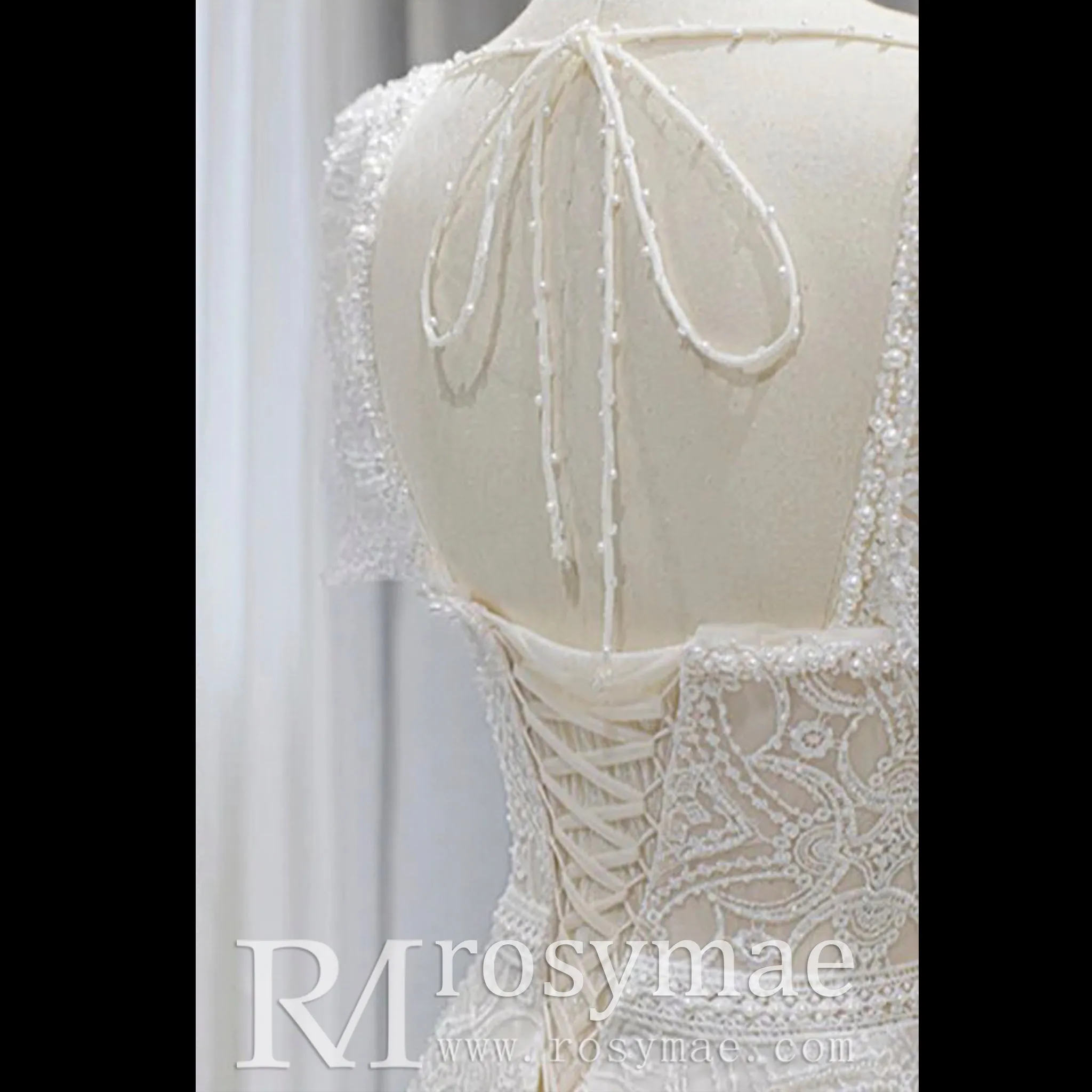 Queen Ann Lace A-line Wedding Dress with Pockets