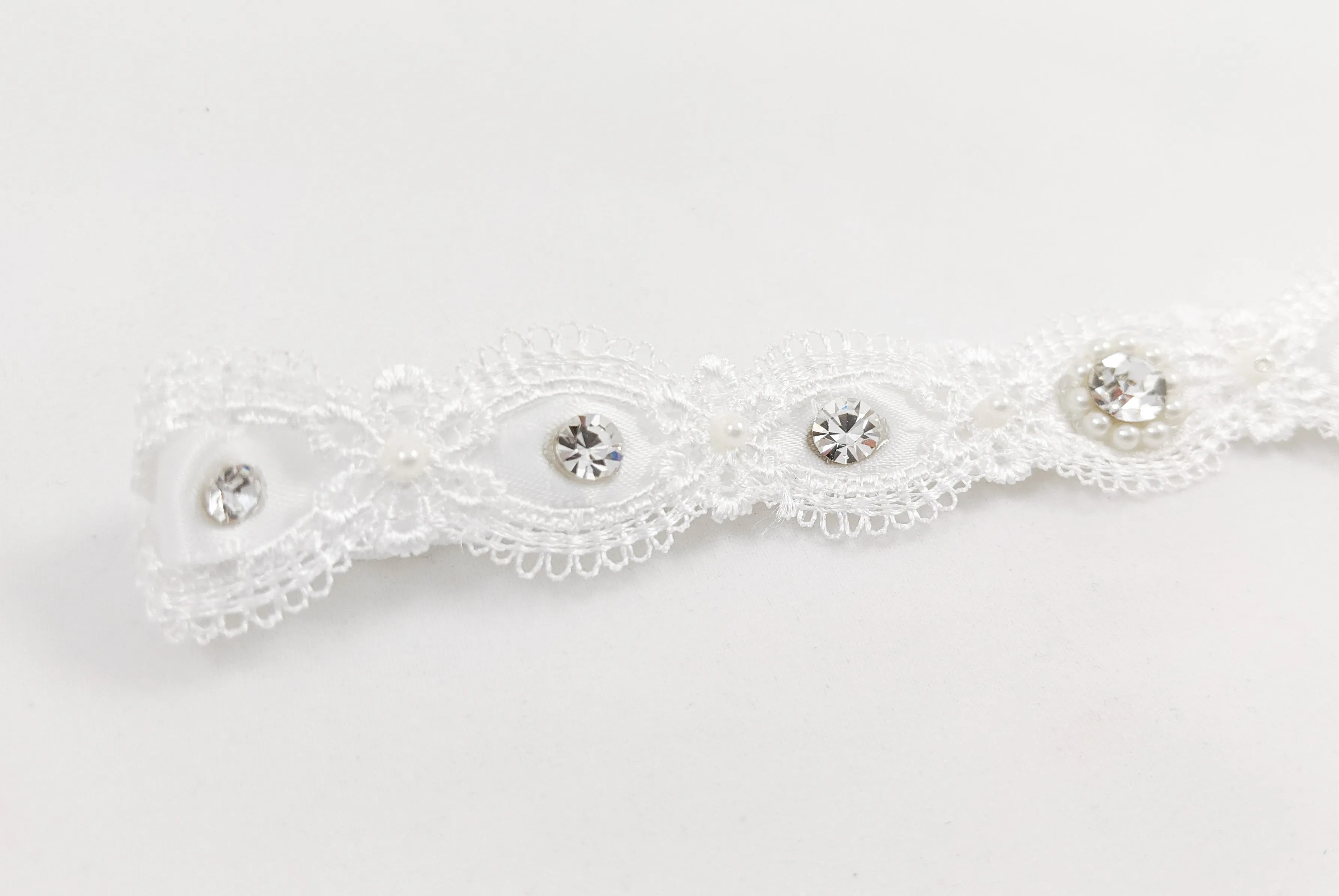 Raina Garter