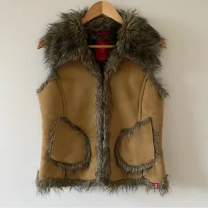 Rare EDC by Esprit faux fur vest Size XL rans small