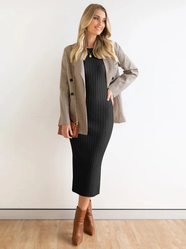 Ribbed Bodycon Midi Dress with Sleeveless Design