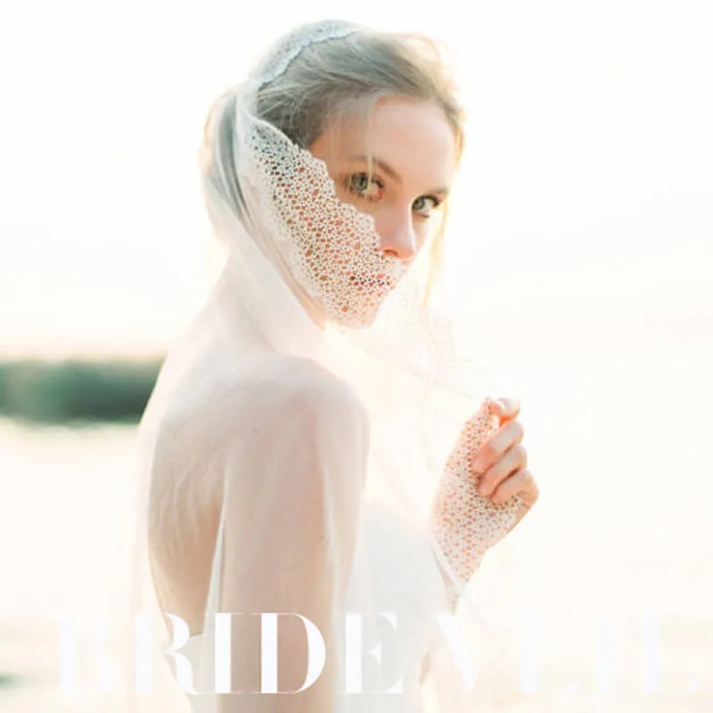 Romantic Tulle Wedding Bridal Lace Veil with Pearls