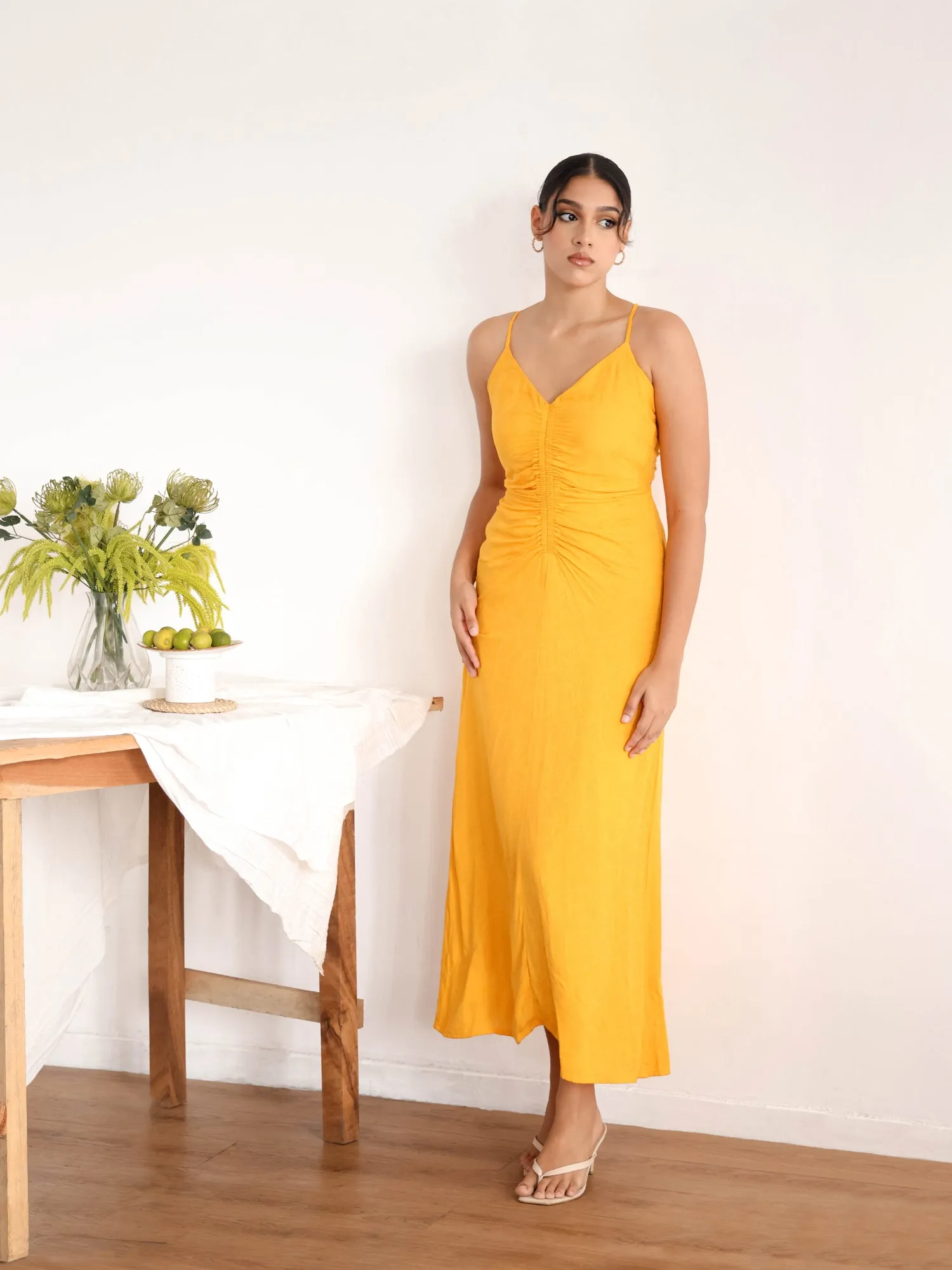 Ruched Detail Back Tie Up Midi Dress