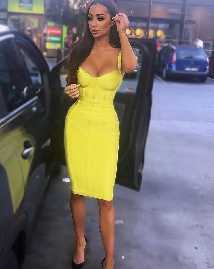 Sexy Sleeveless Green Yellow Women Bodycon Bandage Dress 2021 Designer Fashion Evening Party Dress