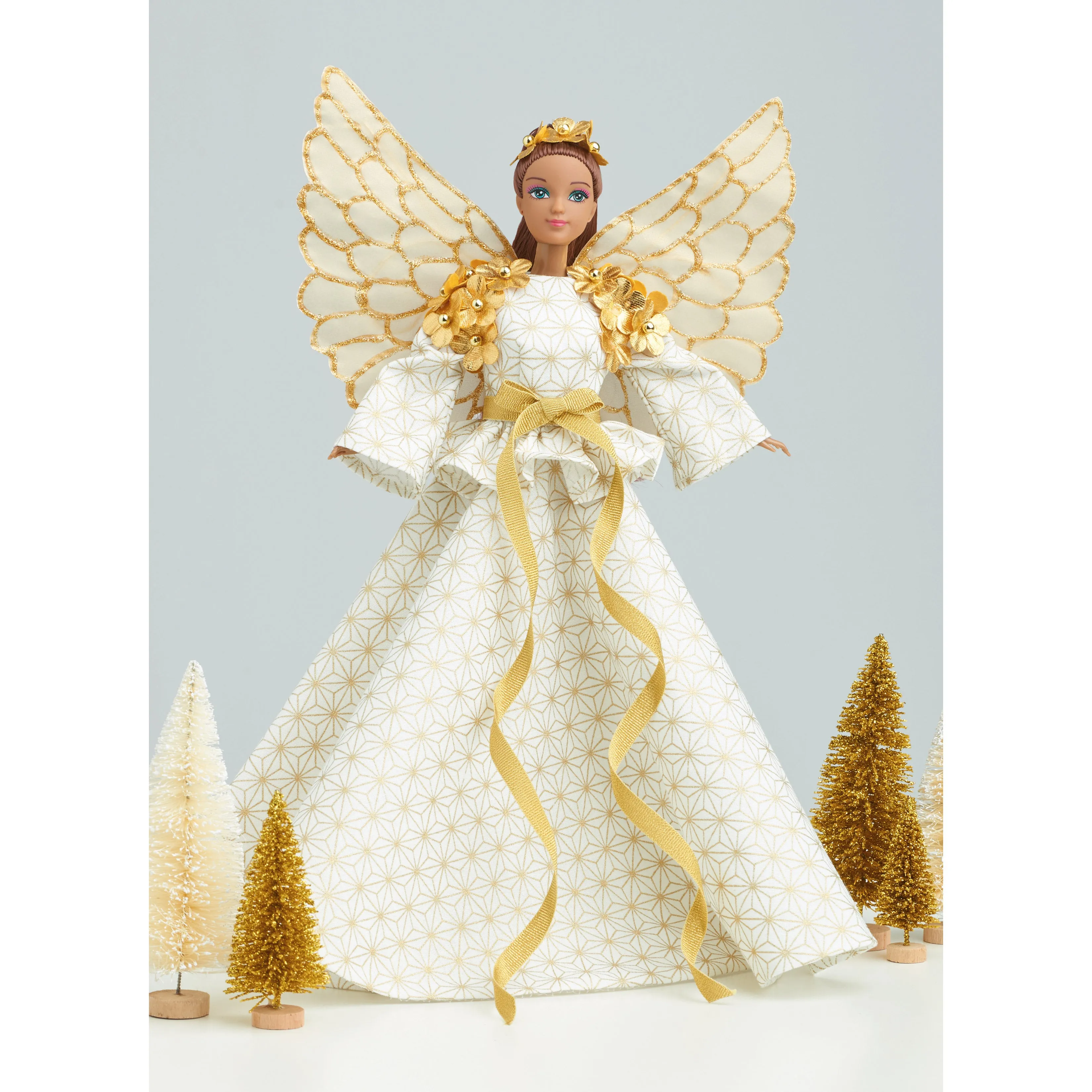 Simplicity Pattern 9662 Holiday Fashion Doll Clothes