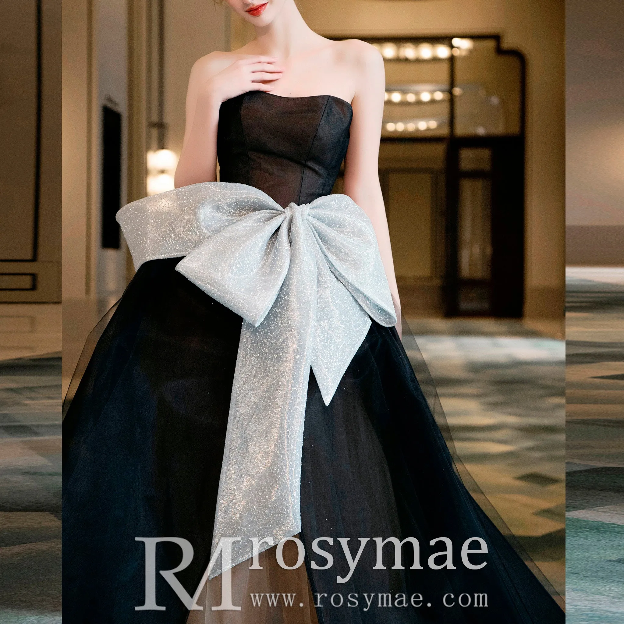 Strapless A-line Black Wedding Dress with Bowknot Waistline