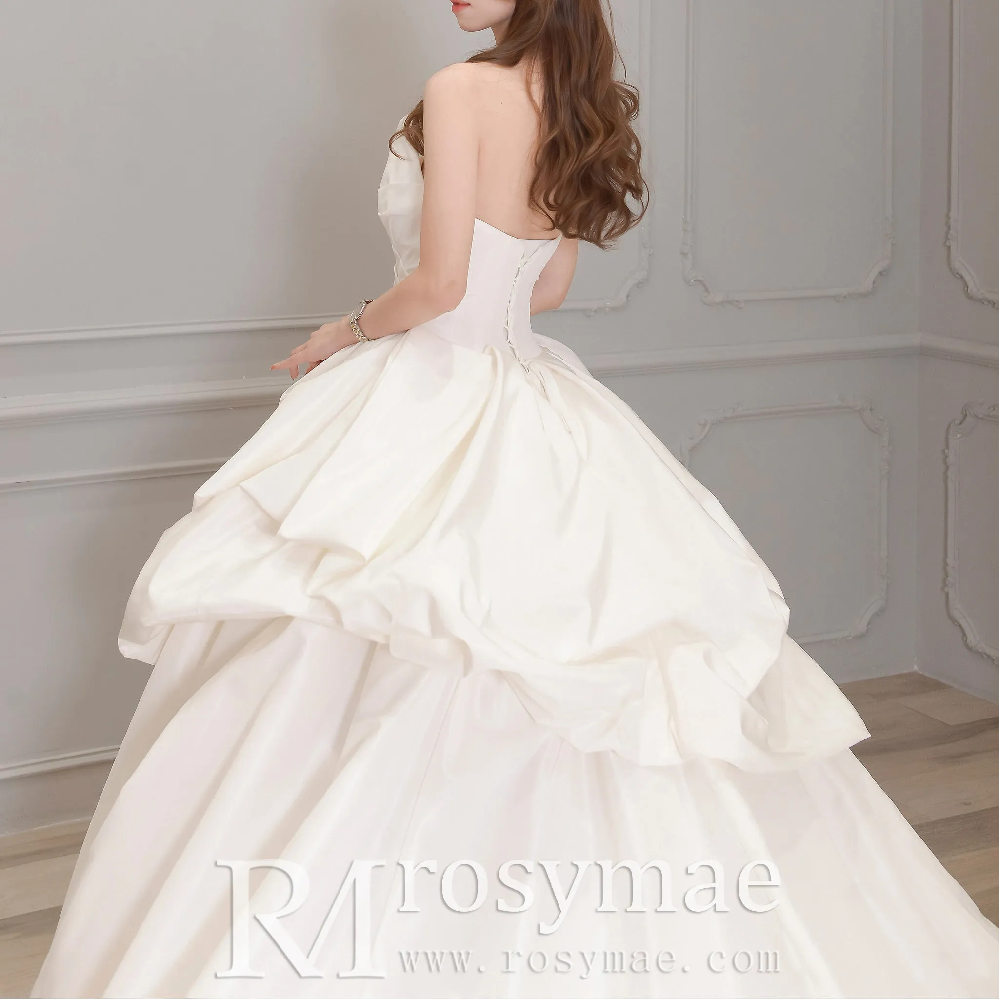 Strapless Ballgown Satin Vneck Wedding Dress with Ruffle Skirt