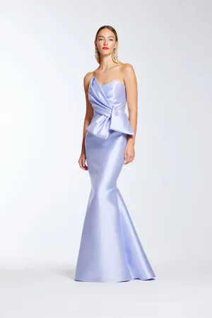 STRAPLESS GOWN