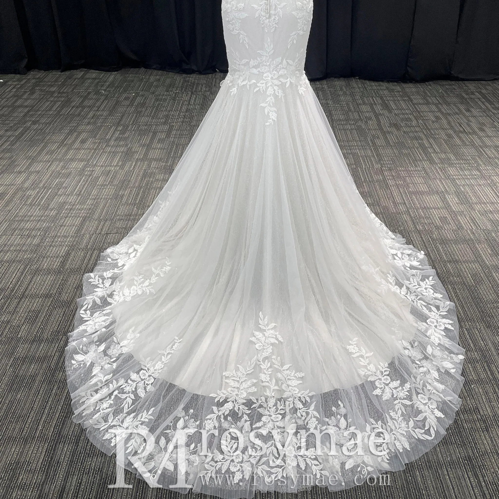 Strapless Lace Trumpet Skirt Wedding Dresses with Sweetheart Neck