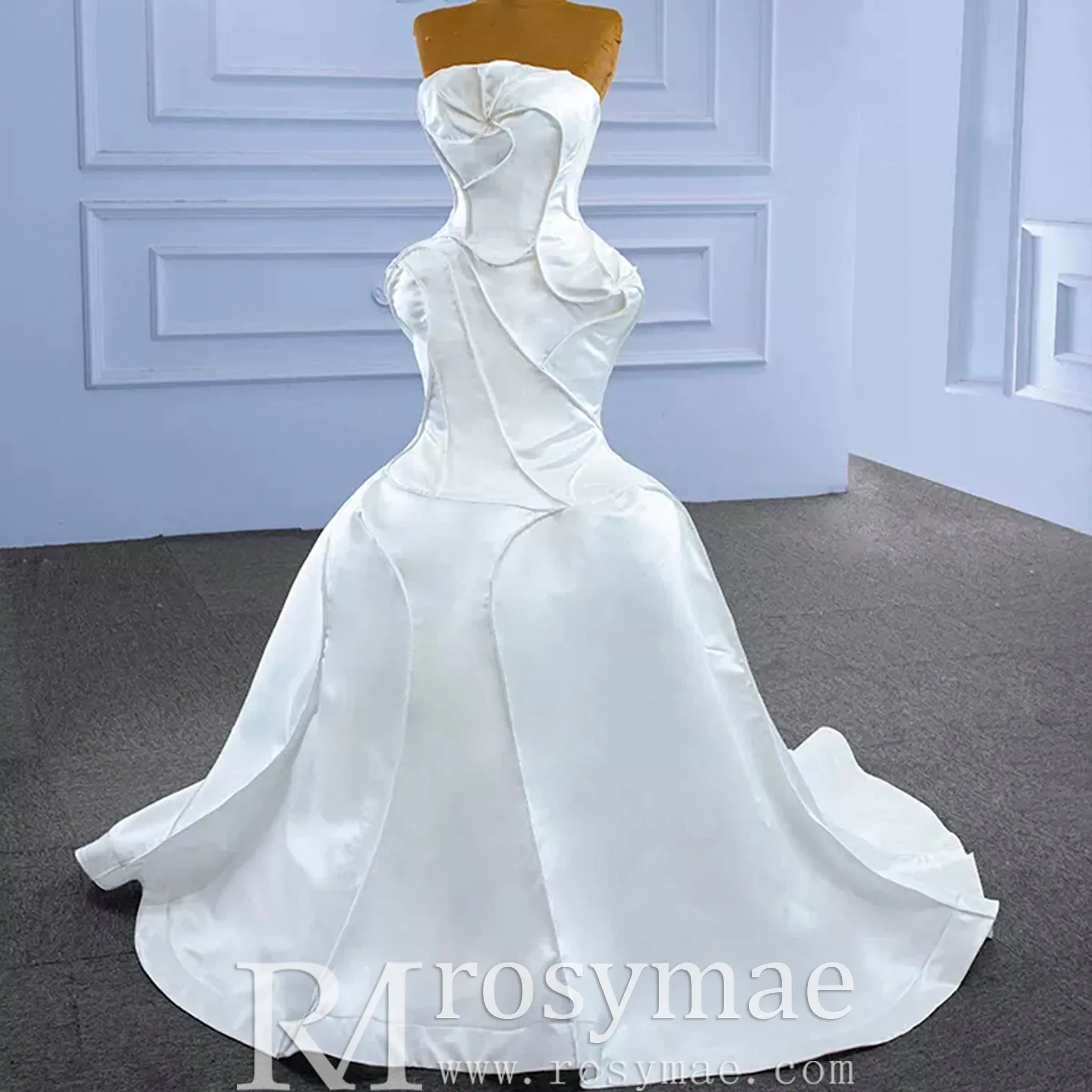 Strapless Unique Design Trumpet Satin Wedding Dress