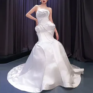 Strapless Unique Design Trumpet Satin Wedding Dress