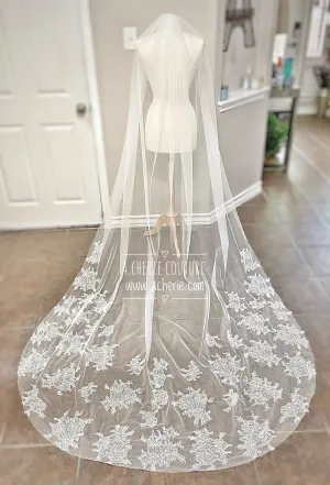 Style CHV06 Chantilly Lace Chapel Veil
