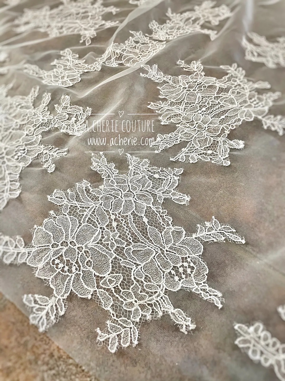 Style CHV06 Chantilly Lace Chapel Veil