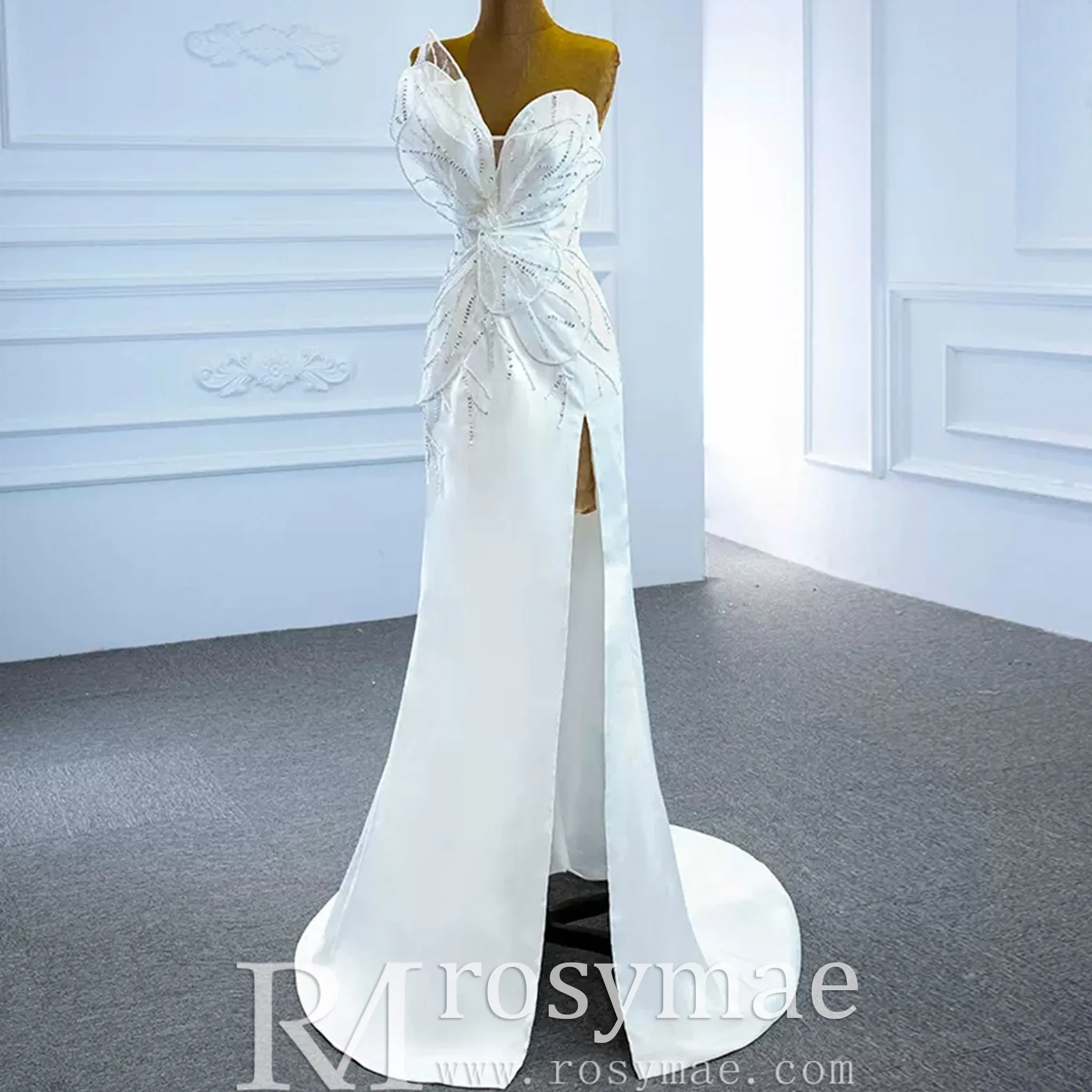 Sweetheart Sheath Satin Modern Butterfly Wedding Dress with Leg Slit