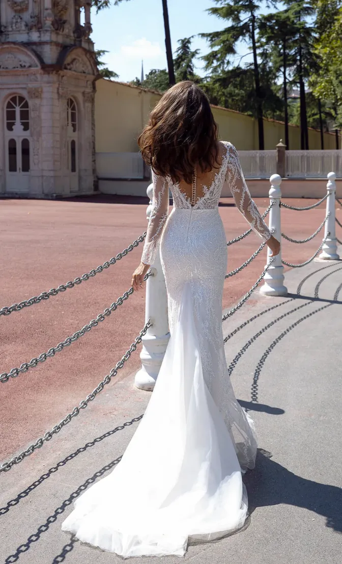 The Elsinara Gown