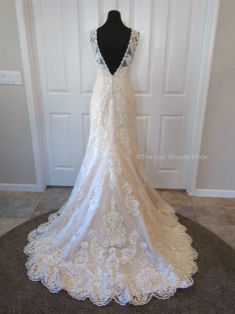 The Last Minute Bride Style: Chloe (In Stock Sizes)