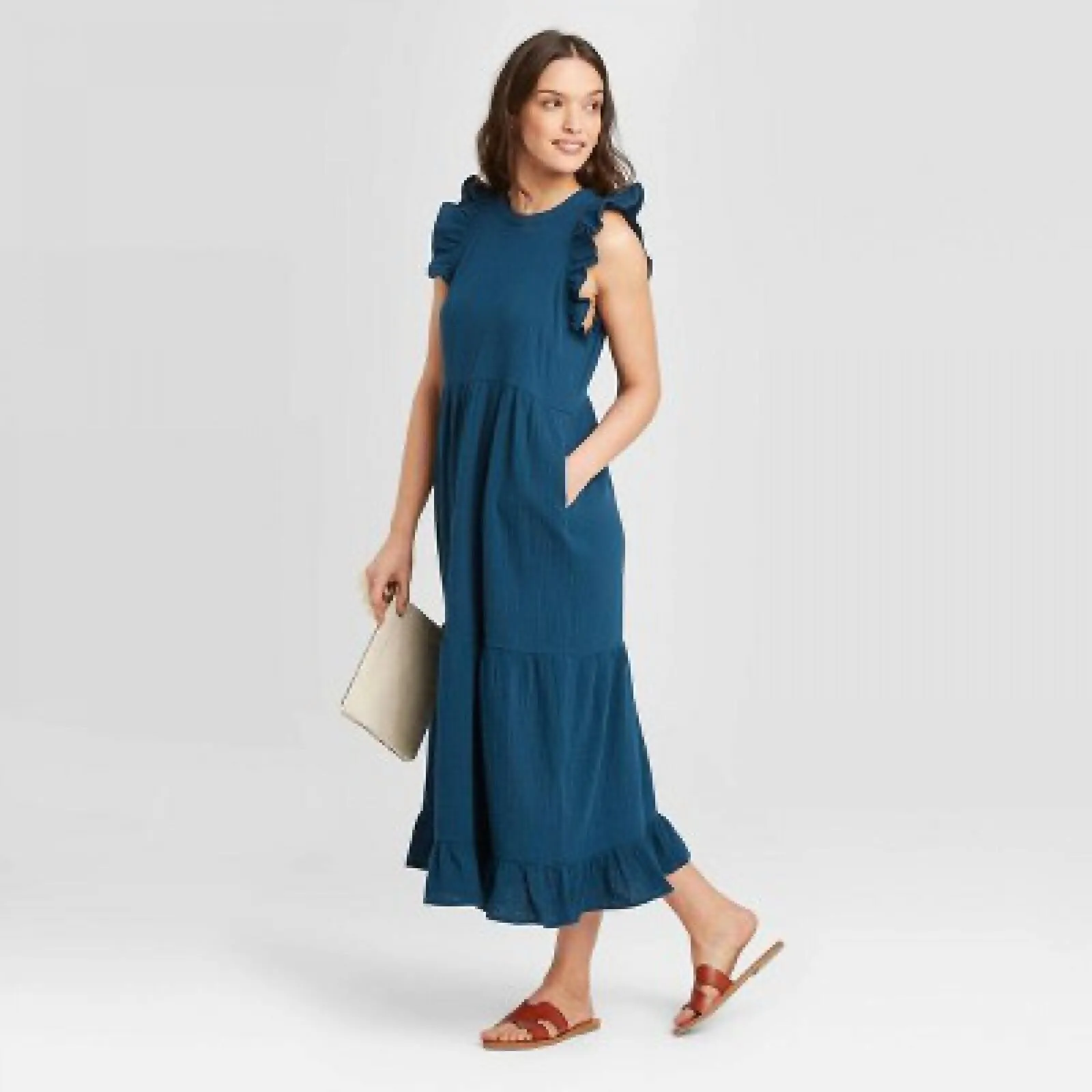 Universal Thread Women's Sleeveless Maxi Tiered Ruffle Dress. Blue Baritone XL